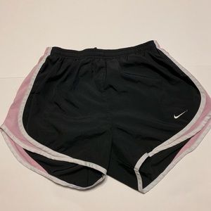 Nike Medium Running Shorts Black/Pink/White